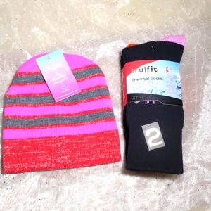 Tru fit thermal socks and beanie set